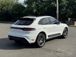 2023 Macan Thumbnail 4