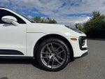 2023 Macan Thumbnail 8