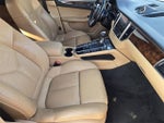 2017 Macan Thumbnail 15