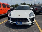 2018 Macan Thumbnail 4