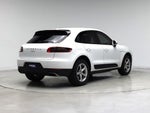 2018 Macan Thumbnail 8