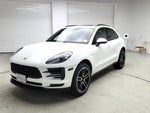 2021 Macan Thumbnail 3