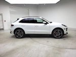 2021 Macan Thumbnail 4