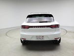 2021 Macan Thumbnail 6