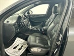 2022 Macan Thumbnail 9