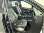 2022 Macan Thumbnail 24