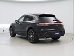 2023 Macan Thumbnail 2