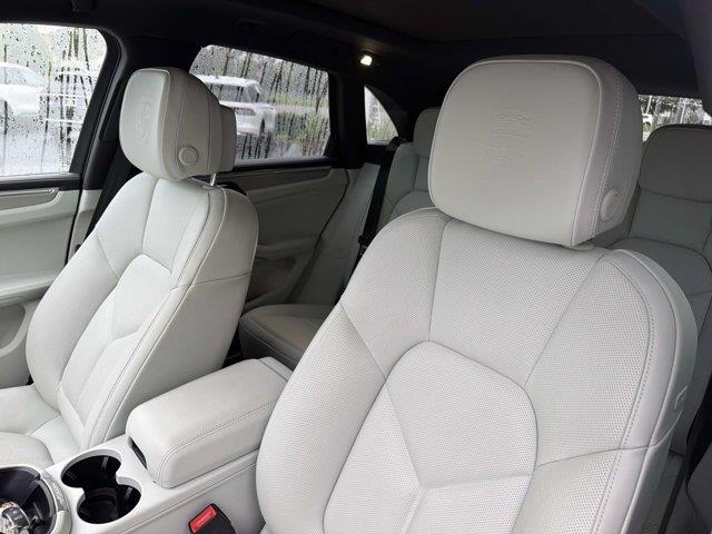 2024 Porsche Macan - $52,800