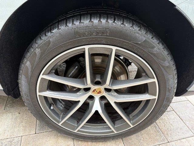 2024 Porsche Macan - $52,800