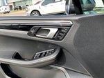 2024 Macan Thumbnail 32