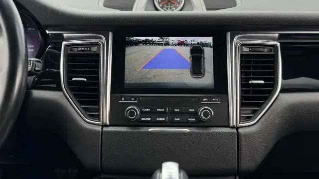 2018 Porsche Macan Base