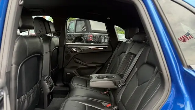 2018 Porsche Macan Base