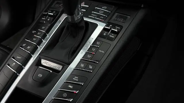 2018 Porsche Macan Base