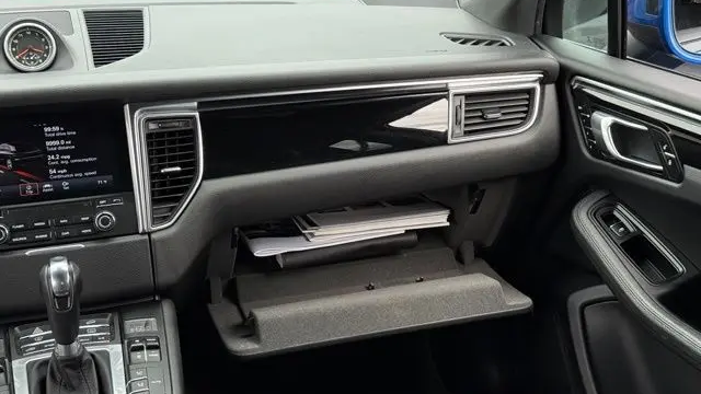 2018 Porsche Macan Base