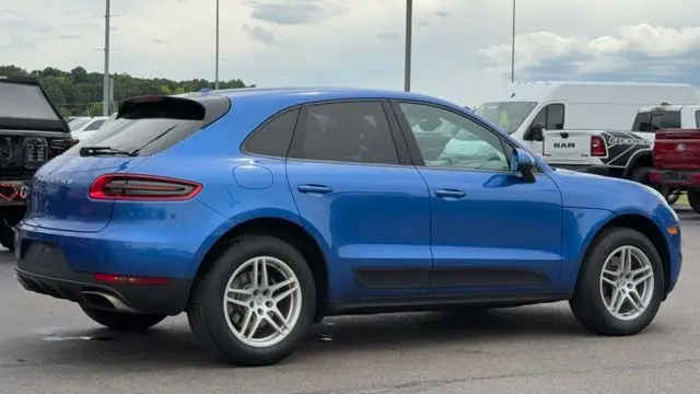 2018 Porsche Macan Base