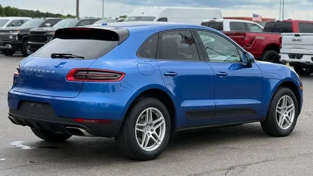 2018 Porsche Macan Base