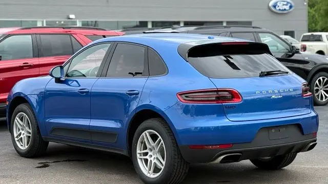 2018 Porsche Macan Base