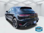 2022 Macan Thumbnail 7