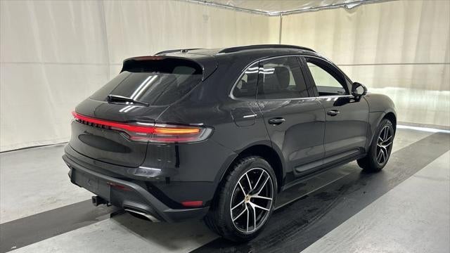 2023 Porsche Macan T