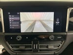 2023 Macan Thumbnail 15