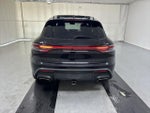 2023 Macan Thumbnail 22