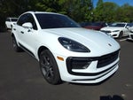 2023 Macan Thumbnail 3