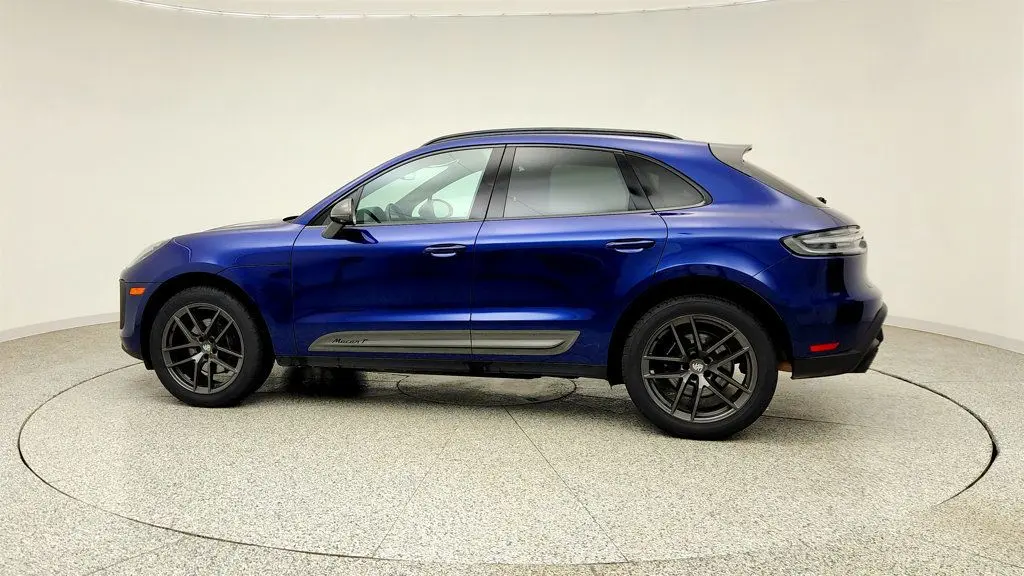 2023 Porsche Macan T