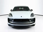 2025 Macan Thumbnail 6