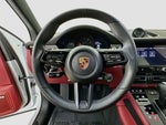 2025 Macan Thumbnail 16
