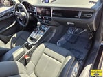 2025 Macan Thumbnail 16