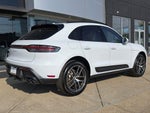 2025 Macan Thumbnail 8