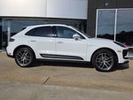 2025 Macan Thumbnail 9