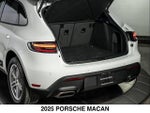 2025 Macan Thumbnail 31