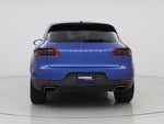 2017 Macan Thumbnail 6