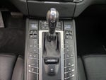 2017 Macan Thumbnail 18