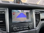 2018 Macan Thumbnail 26