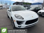 2018 Macan Thumbnail 3