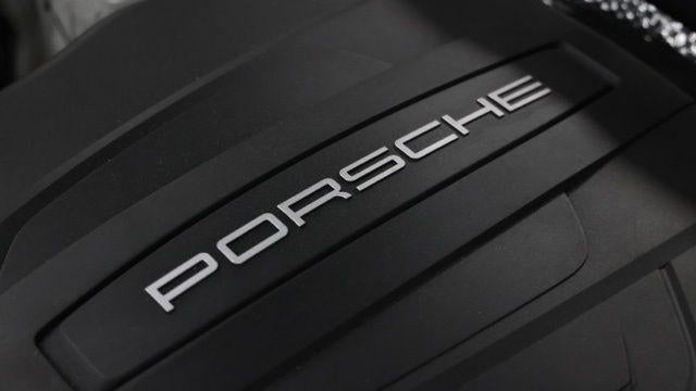 2021 Porsche Macan Base