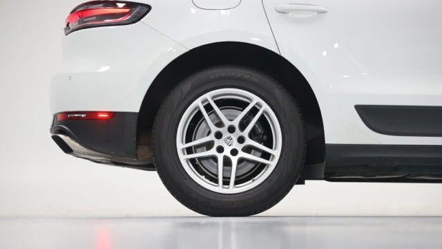 2021 Porsche Macan Base