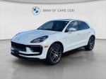 2023 Macan Thumbnail 3