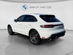 2023 Macan Thumbnail 5