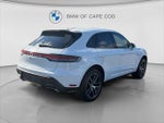 2023 Macan Thumbnail 7