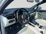 2023 Macan Thumbnail 11