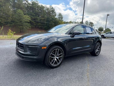 2025 Porsche Macan AWD T 4DR SUV