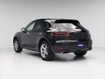 2018 Macan Thumbnail 2