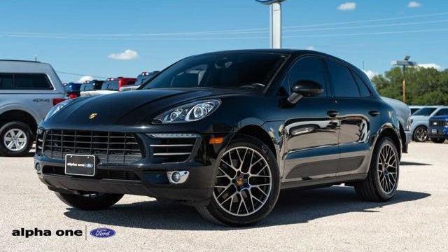Preowned 2018 Porsche Macan Base for Sale