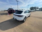 2020 Macan Thumbnail 7