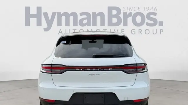 2021 Porsche Macan Base