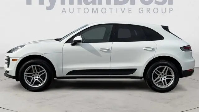 2021 Porsche Macan Base