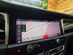 2022 Macan Thumbnail 24